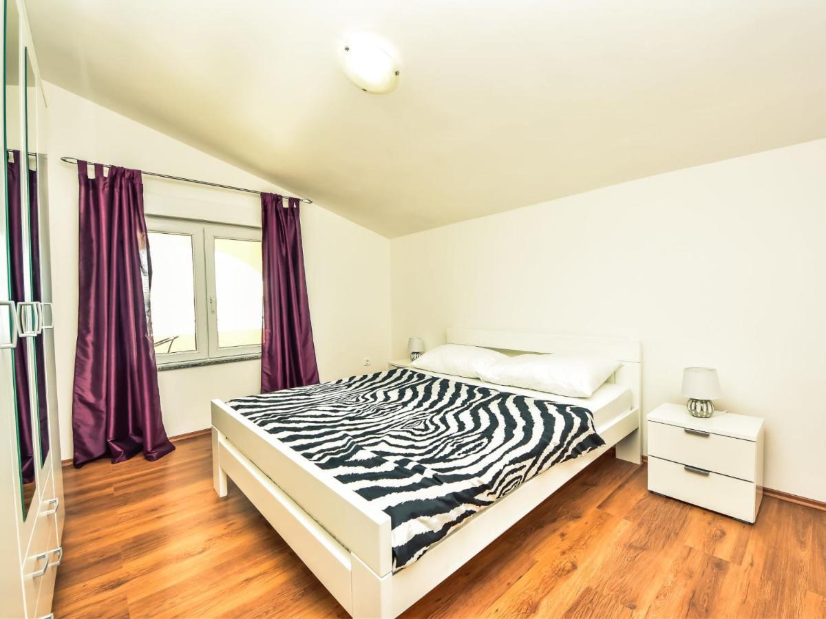 Holiday Home Marijana By Interhome Maslenica Esterno foto