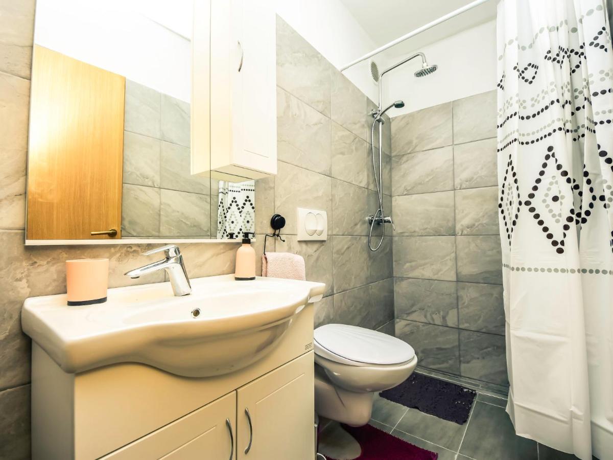 Holiday Home Marijana By Interhome Maslenica Esterno foto